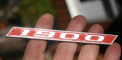 Opel 1900 vintage - -, emblem