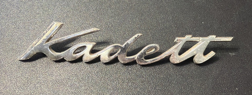 Opel kadett metal badge - opel,
